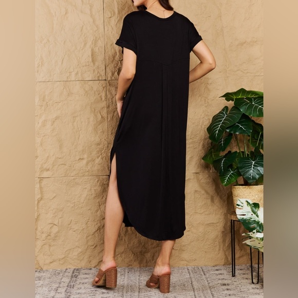 NEW Heimish Love On Me Side Slit Solid Black Short Sleeve Maxi Dress - Picture 6 of 8